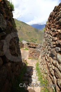 Altitude valley grass urubamba pisac.