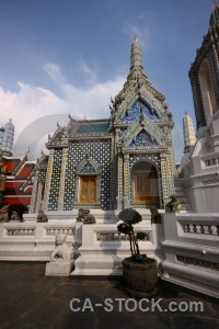 Bangkok temple of the emerald buddha southeast asia gold buddhist.