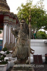 Bangkok temple of the reclining buddha wat pho statue buddhism.