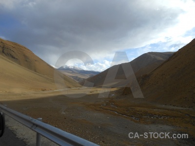 Barrier plateau altitude sky tibet.