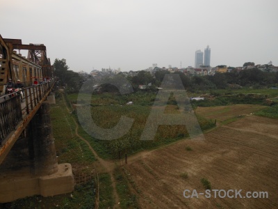 Beam motorbike long bien bridge asia vietnam.