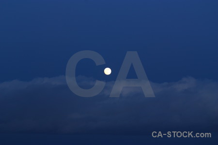 Blue cloud moon.