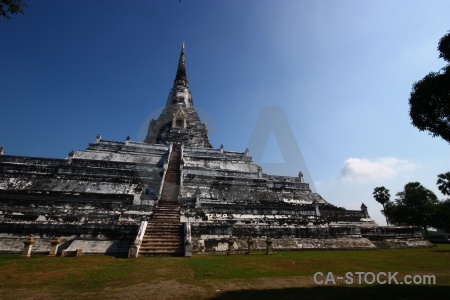 Buddhist thailand southeast asia buddhism wat phu khao thong.