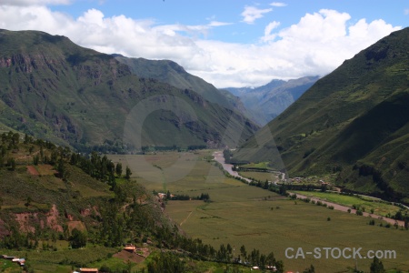 Cloud urubamba valley peru sacred bush.