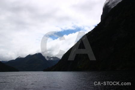 Fiordland mountain sound south island fiord.