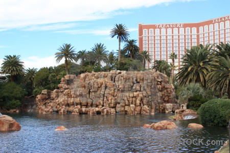 Fountain water cliff pool rock.