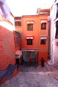 Gendun drup sky monastery altitude himalayan.