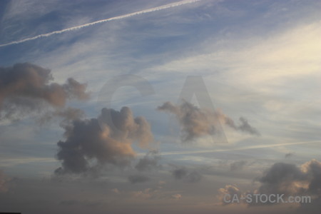 Gray sky cloud.