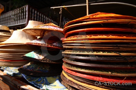 Hat ton khem thailand floating market.