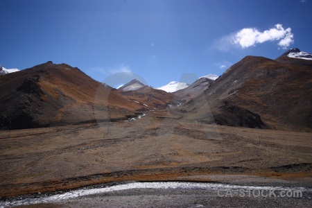 Himalayan cloud arid kora la sky.