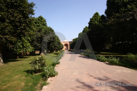 India grass unesco tomb humayuns.