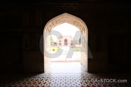 Itimad ud daulah agra marble asia inside.