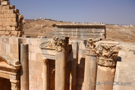 Jarash sky western asia block roman.