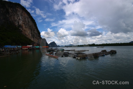 Koh panyee floating asia cloud ko panyi.