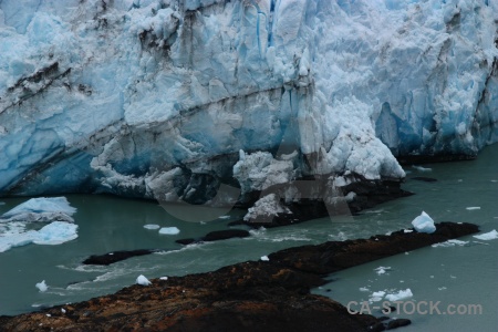 Lake lago argentino glacier terminus rock.