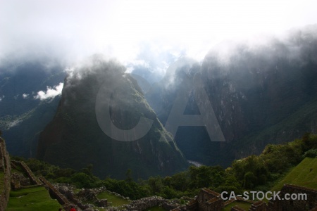 Machu picchu altitude fog south america unesco.