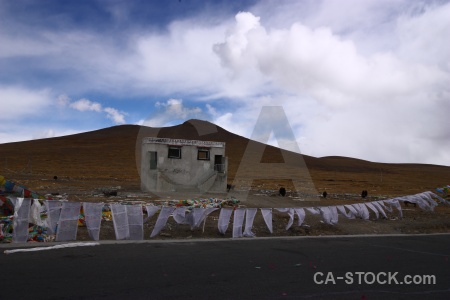 Mountain altitude friendship highway arid cloud.