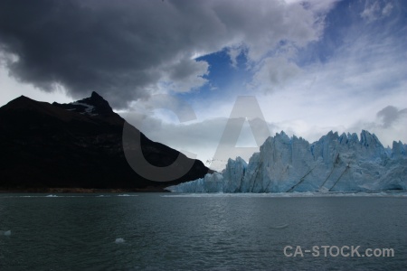 Mountain lake argentino terminus sky lago.