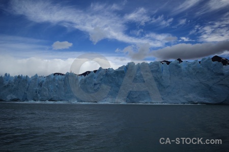 Mountain perito moreno lake argentino south america terminus.