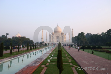 Mughal pool grass marble archway.