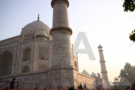 Mumtaz mahal unesco taj tomb india.