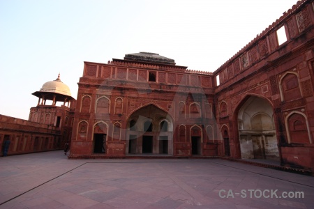 Palace sky mughal archway india.