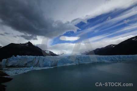 Perito moreno argentina lago argentino ice water.