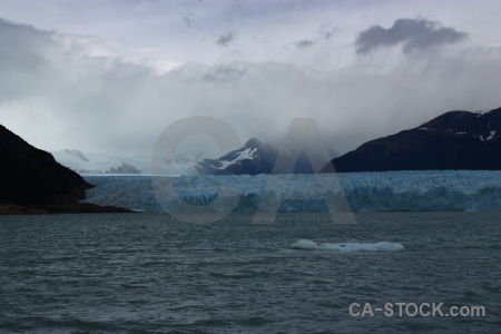 Perito moreno cloud water lake lago argentino.