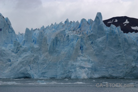 Perito moreno terminus sky lago argentino argentina.