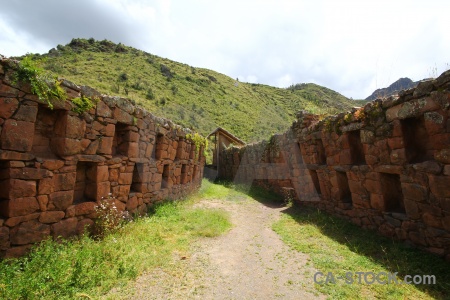 Peru altitude inca pisac south america.