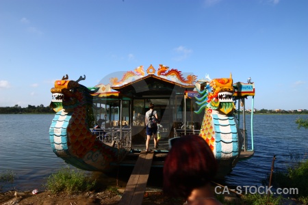 Plank cloud southeast asia boat song huong.