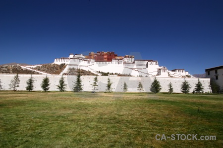 Potala palace grass tibet altitude monastery.