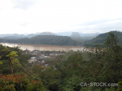 River luang prabang mount phousi unesco phu si.