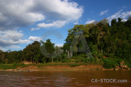 River southeast asia ban en laos cloud.