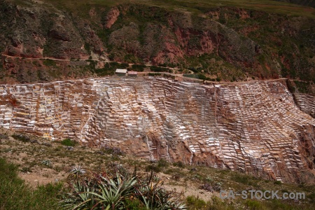 Rock altitude south america maras andes.