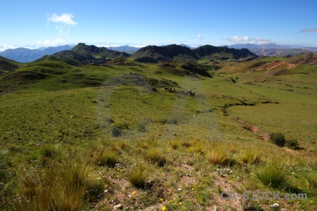 Salta tour 2 mountain cuesta del obispo south america grass.