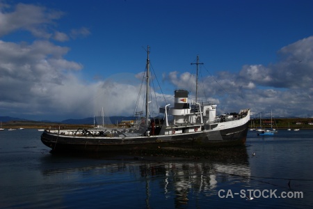 Sea patagonia building argentina boat.