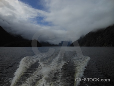 Sky cloud south island wake fiordland.