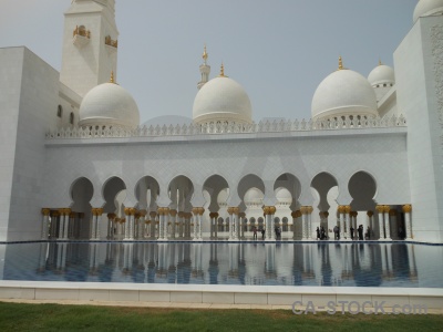 Sky pool middle east archway reflection.