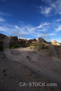 Sky salta tour 2 valley mountain landscape.