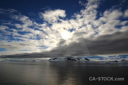 Snowcap antarctica snow south pole adelaide island.