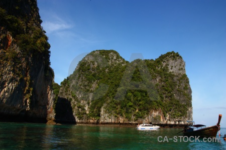 Southeast asia ko phi ley rock loh samah island.