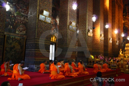 Southeast asia temple of the reclining buddha person wat phra chettuphon wimon mangkhlaram ratchaworama.