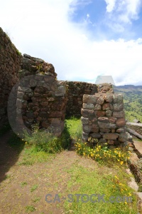 Stone grass sky pisac cloud.