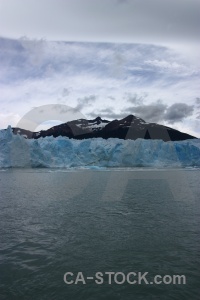 Terminus cloud water lake argentino ice.