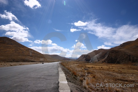 Tibet altitude mountain cloud buddhist.