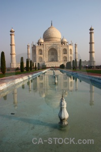 Tomb mughal minaret shah jahan pool.