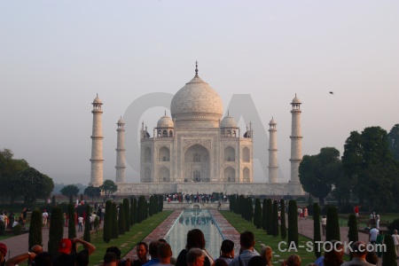 Tomb sky taj mahal shah jahan india.