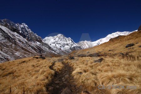 Trek himalayan annapurna sanctuary trek snowcap sky.