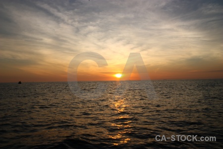 Tropical phi island thailand sun sunrise.